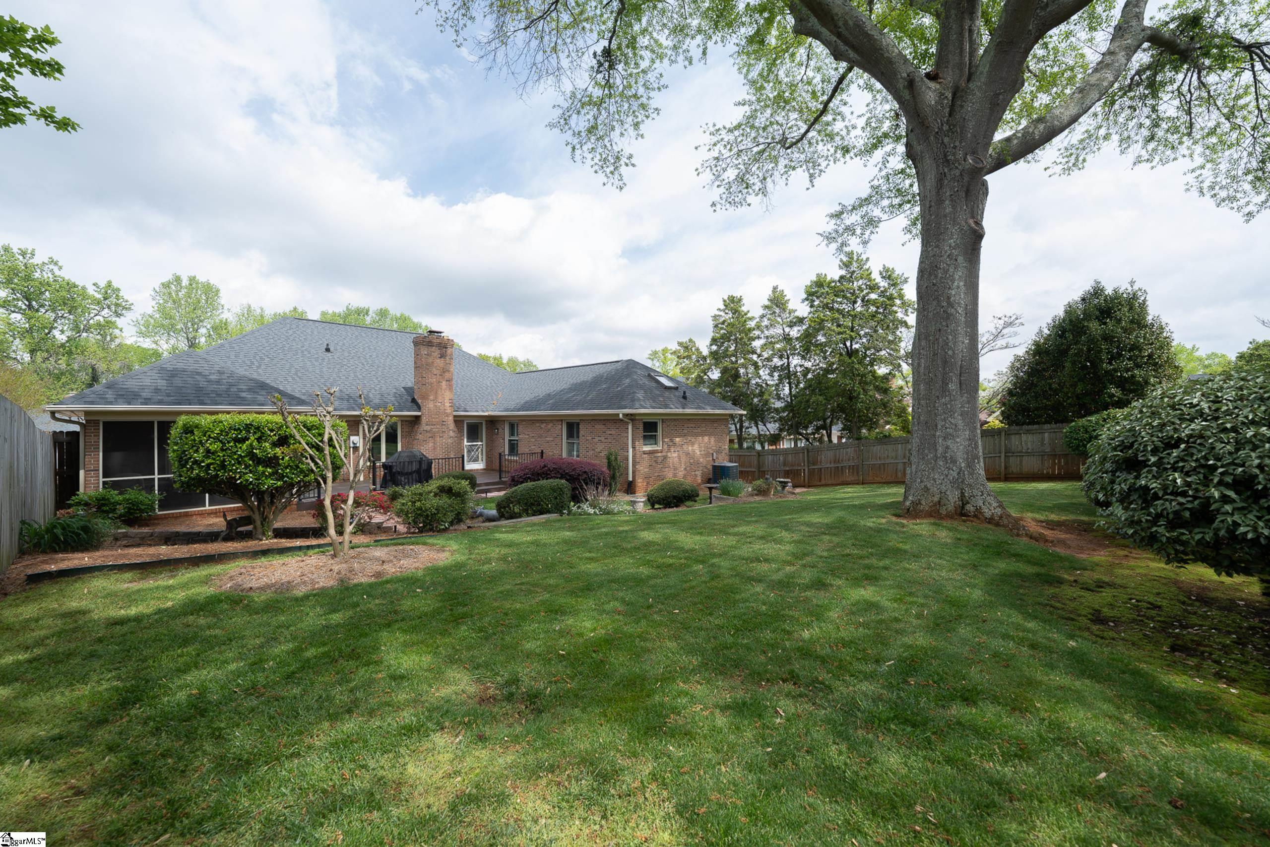 109 River Oaks Road Greer, SC 29650 - Photo 31 of 38