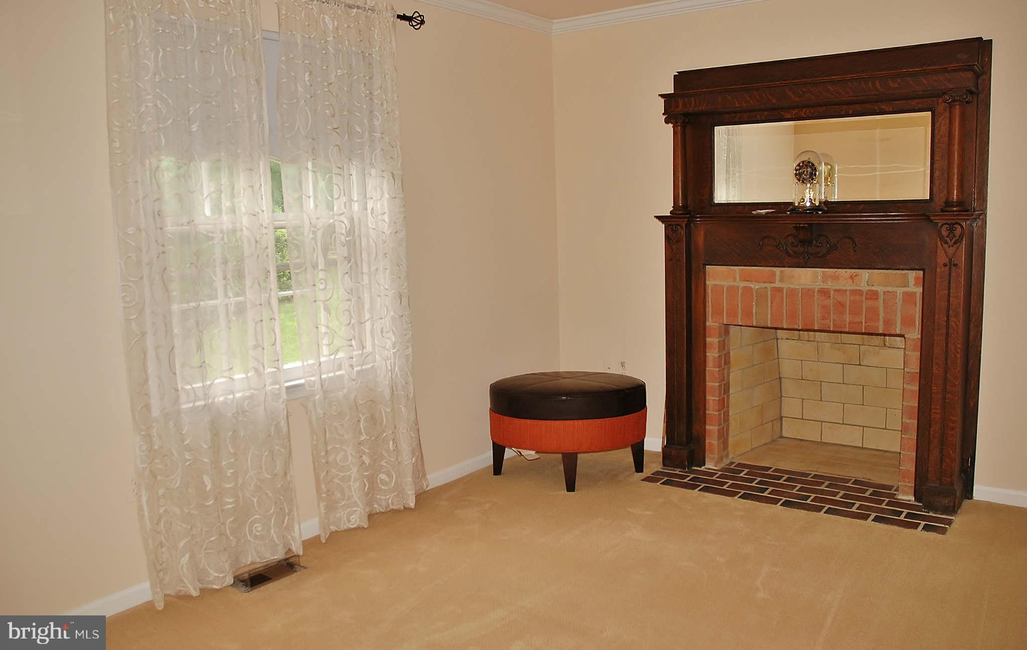 7805 Burdette Road Bethesda, MD 20817 - Photo 11 of 21 Master Bedroom Sitting Room