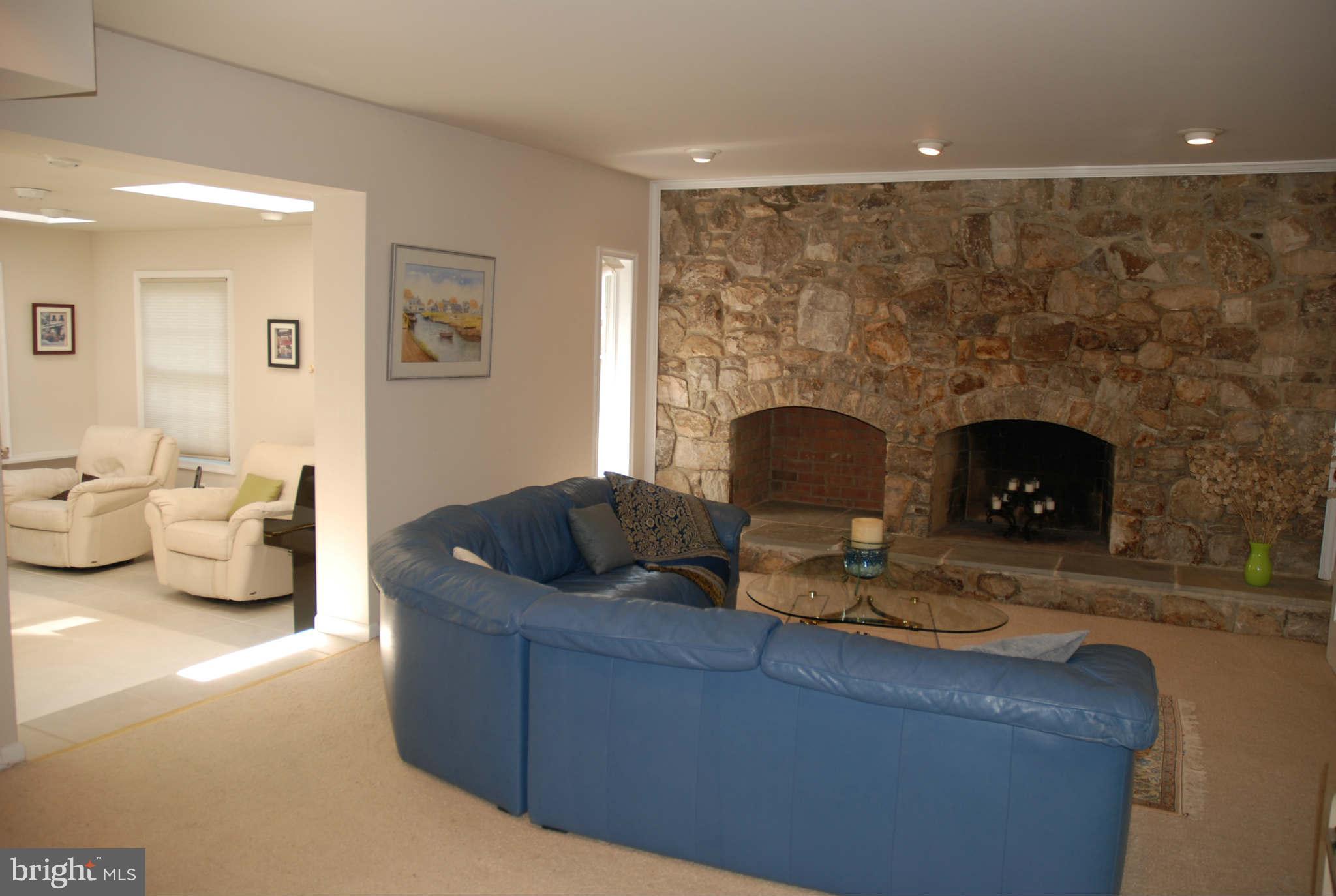 7805 Burdette Road Bethesda, MD 20817 - Photo 9 of 21 Family Room