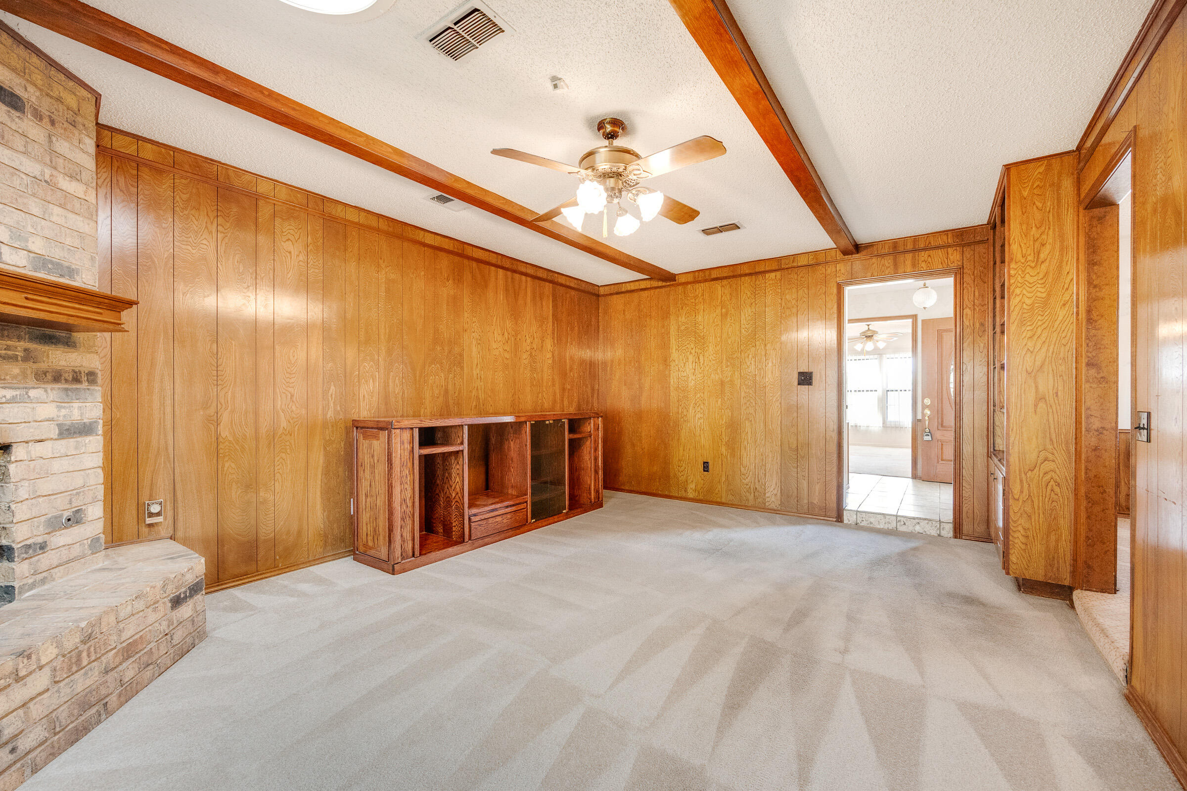 4416 62nd Street Lubbock, TX 79414 - Photo 9 of 70 4416-56