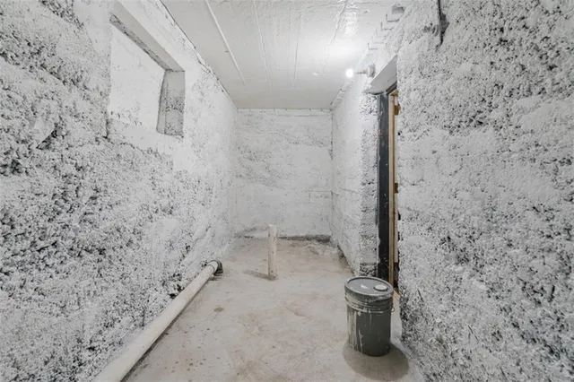 $2,100 | 790 Highland Avenue, Carnegie, PA 15106