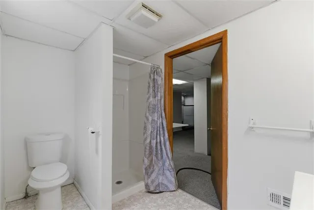 $2,100 | 790 Highland Avenue, Carnegie, PA 15106