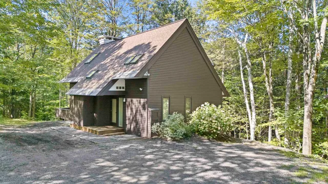 $720,000 | 58 Todd Hill Road, Winhall, VT 05340