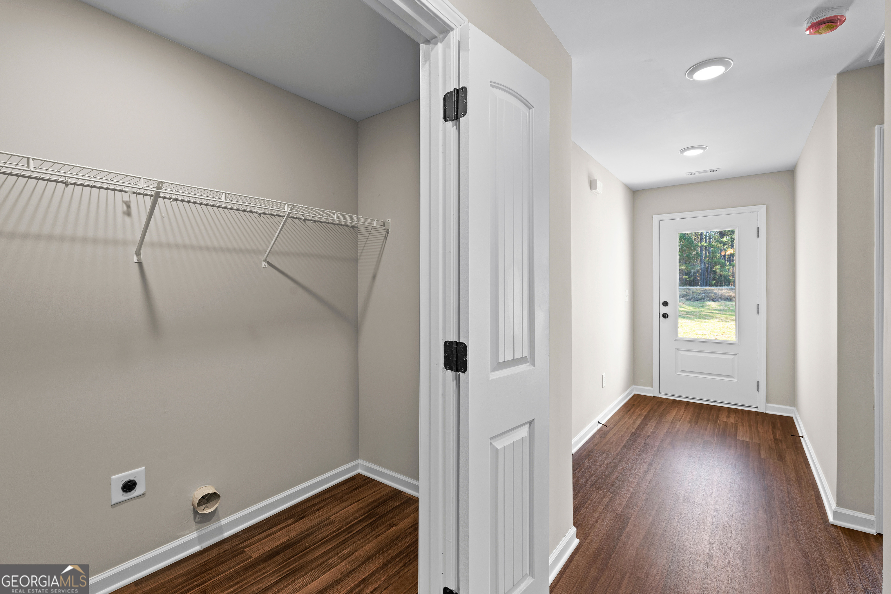 500 Todd Road Greenville, GA 30222 - Photo 28 of 47 a view of small space with wooden floor and windows