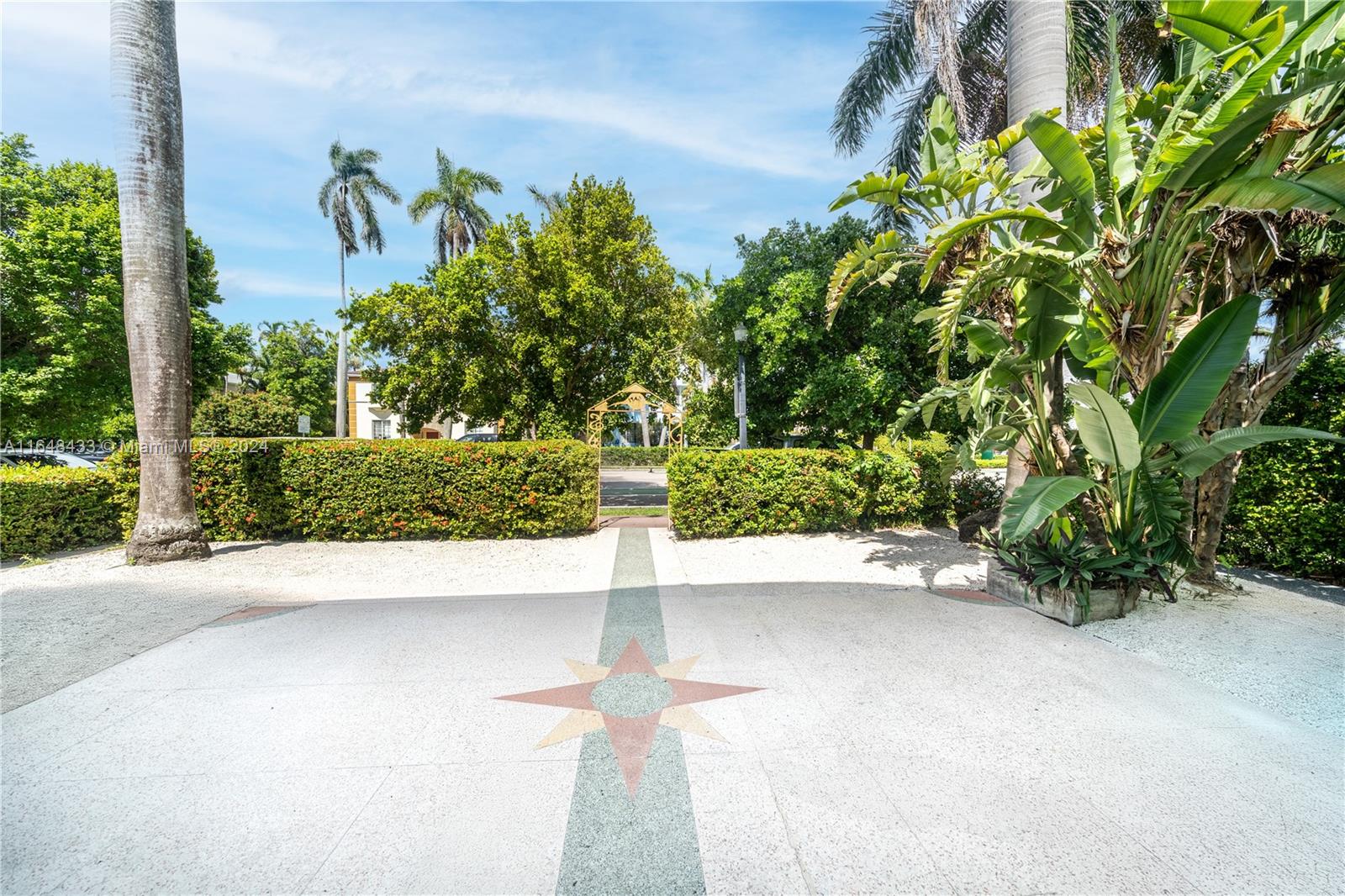751 Euclid Avenue Miami Beach, FL 33139 - Photo 9 of 13 a view of a garden