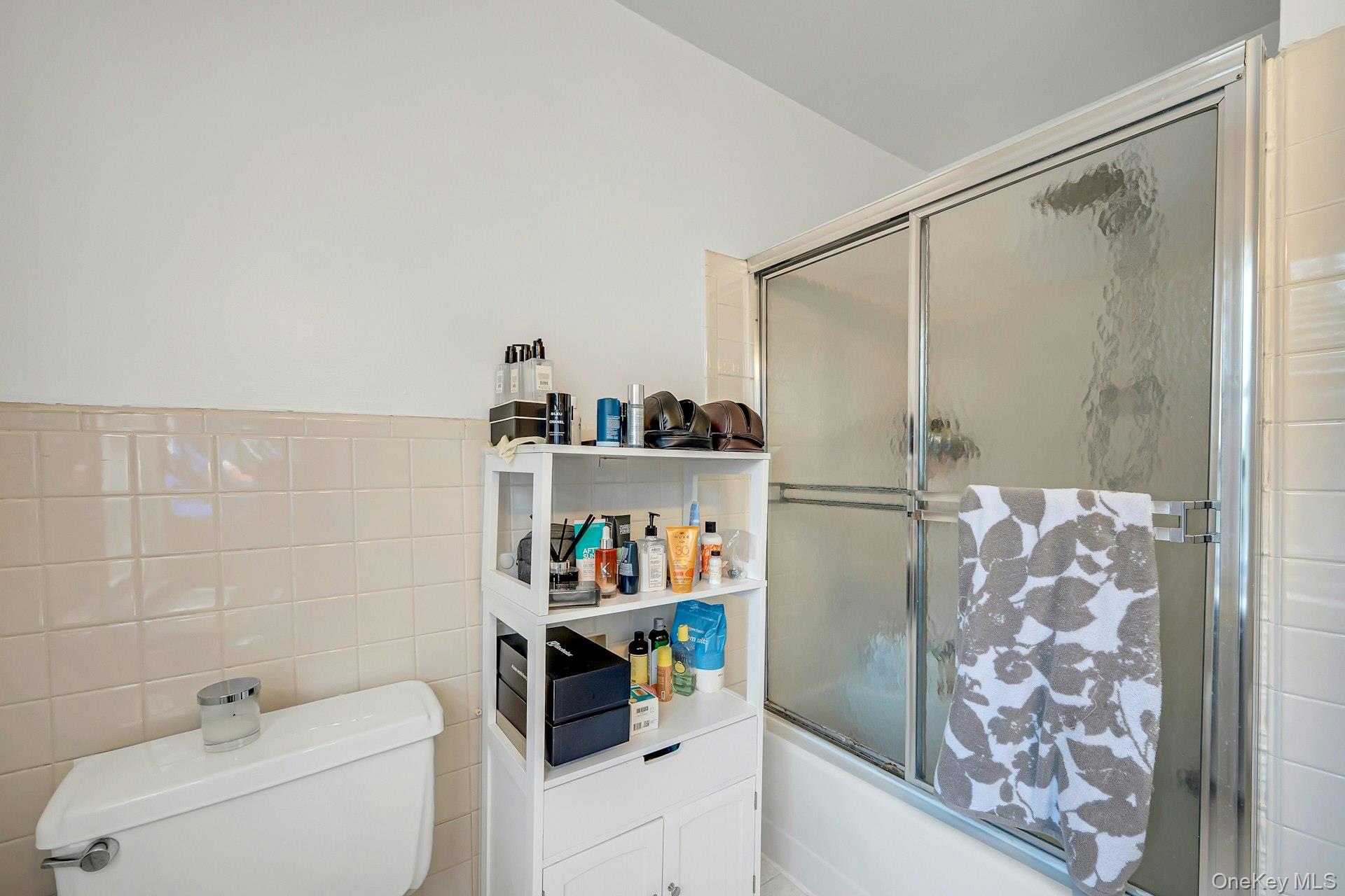 25 Richelieu Road Scarsdale, NY 10583 - Photo 17 of 32