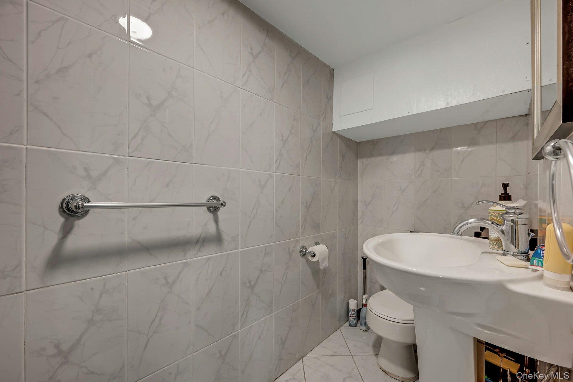 25 Richelieu Road Scarsdale, NY 10583 - Photo 23 of 32