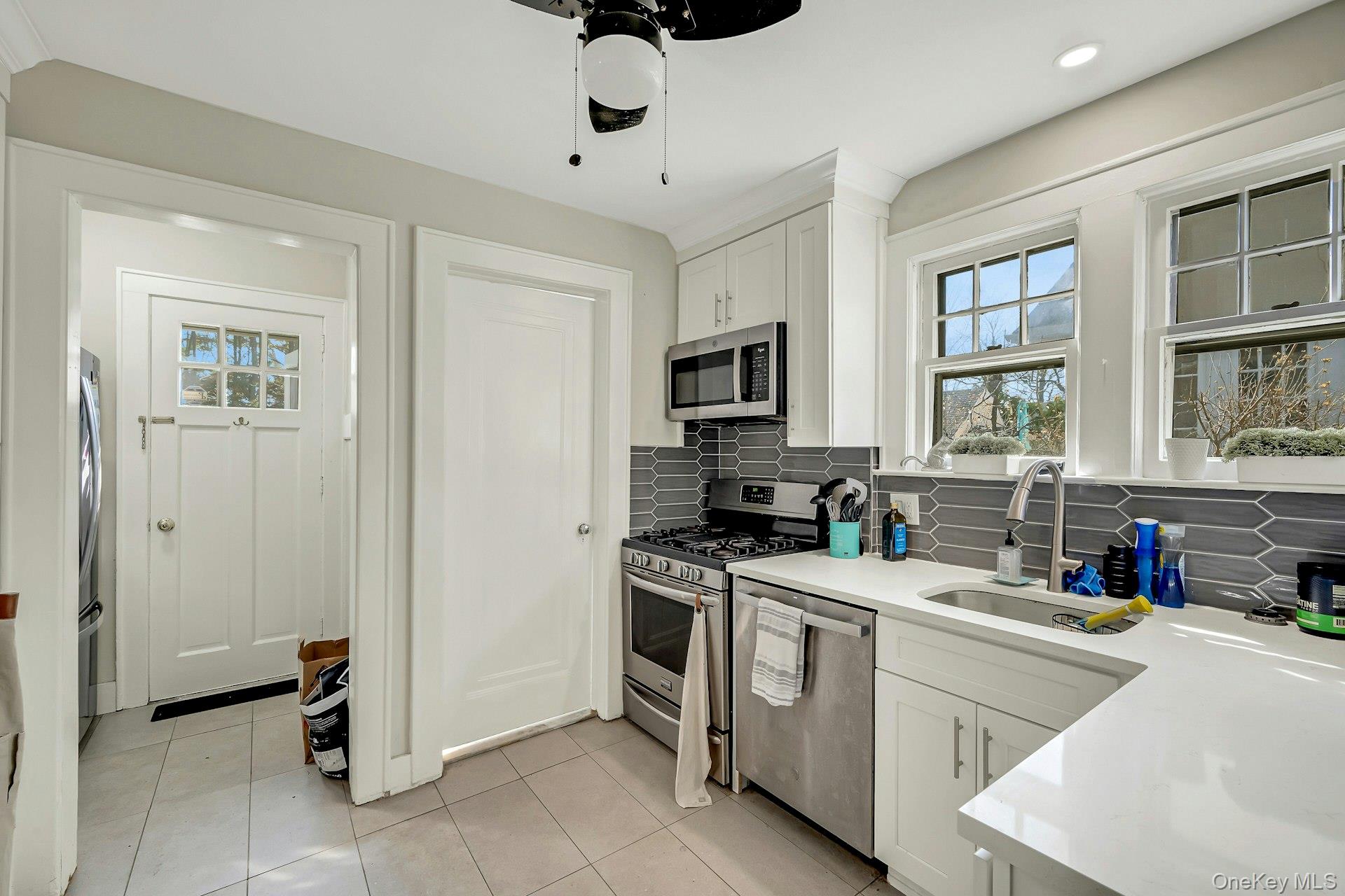 25 Richelieu Road Scarsdale, NY 10583 - Photo 7 of 32