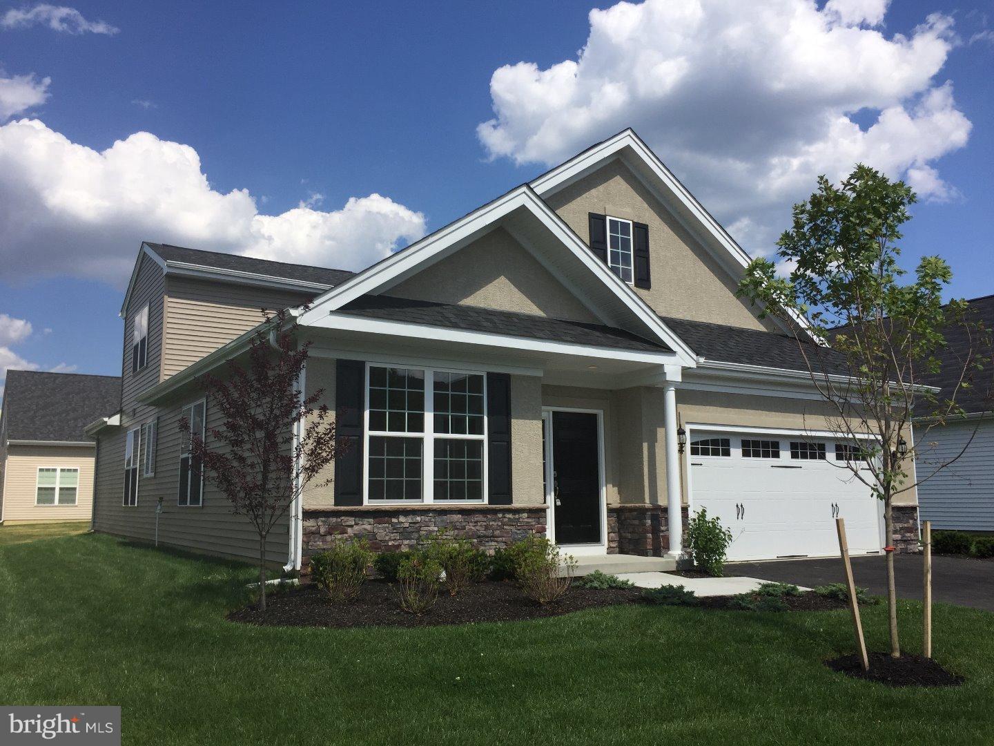 32 Montclaire Road Medford, NJ 08055 - Photo 1 of 11 Exterior