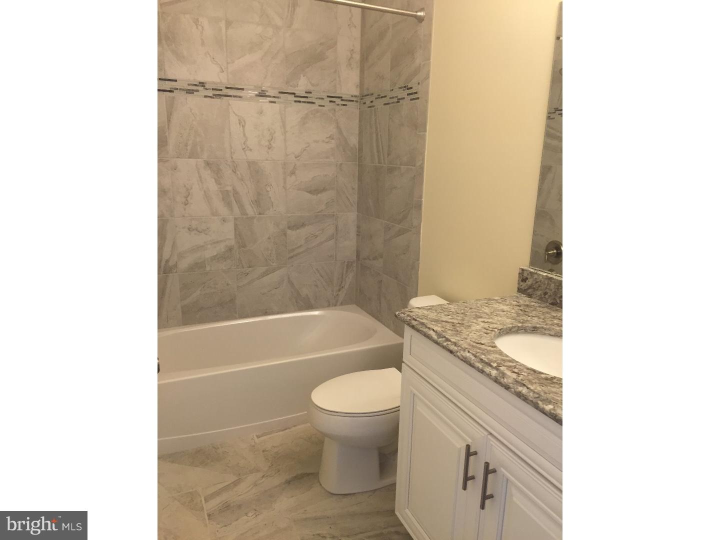 32 Montclaire Road Medford, NJ 08055 - Photo 10 of 11 Bathroom