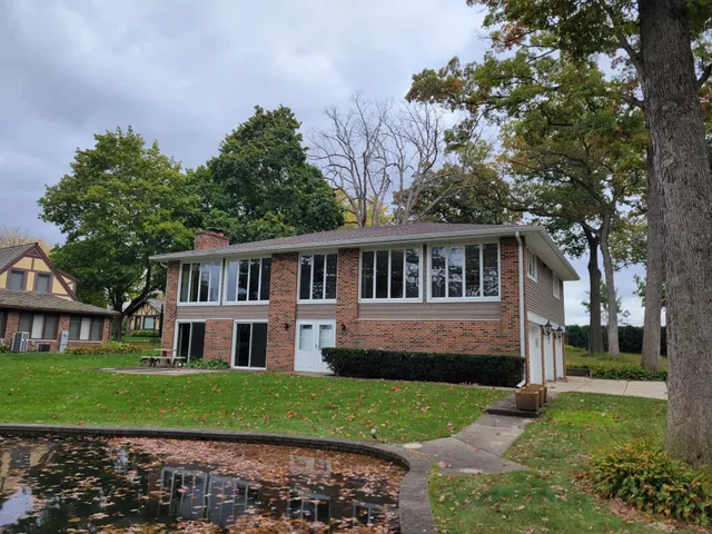 $3,200 | 3483 South Shore Drive, Delavan, WI 53115