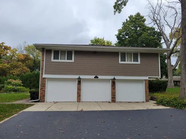 $3,200 | 3483 South Shore Drive, Delavan, WI 53115