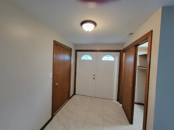 $3,200 | 3483 South Shore Drive, Delavan, WI 53115