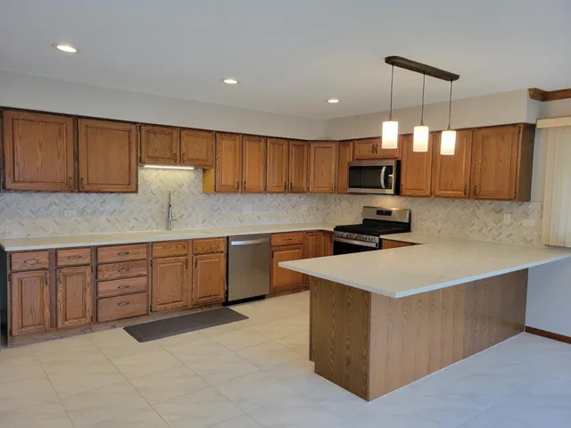 $3,200 | 3483 South Shore Drive, Delavan, WI 53115