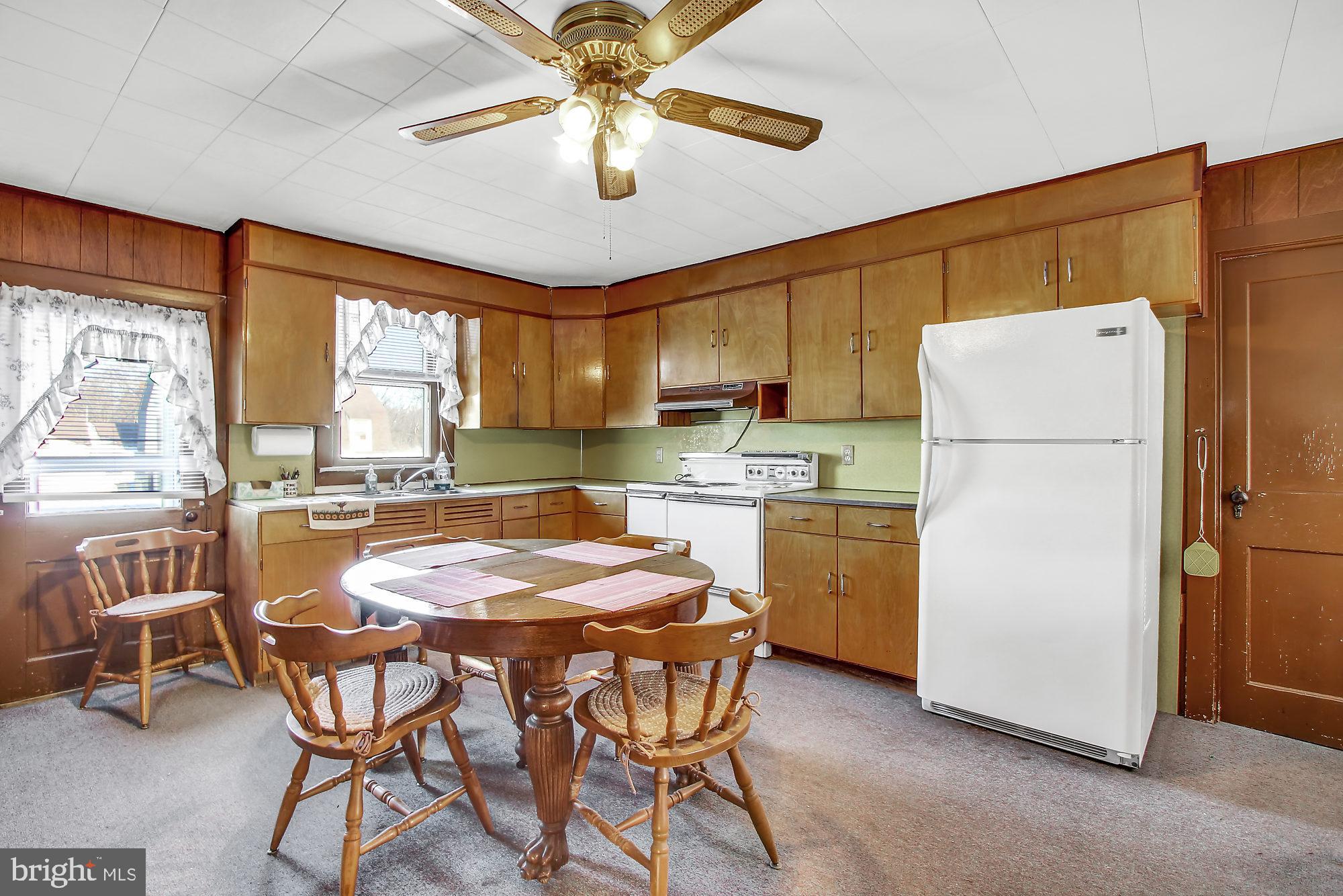 145 Copenhaffer Road York, PA 17404 - Photo 6 of 28