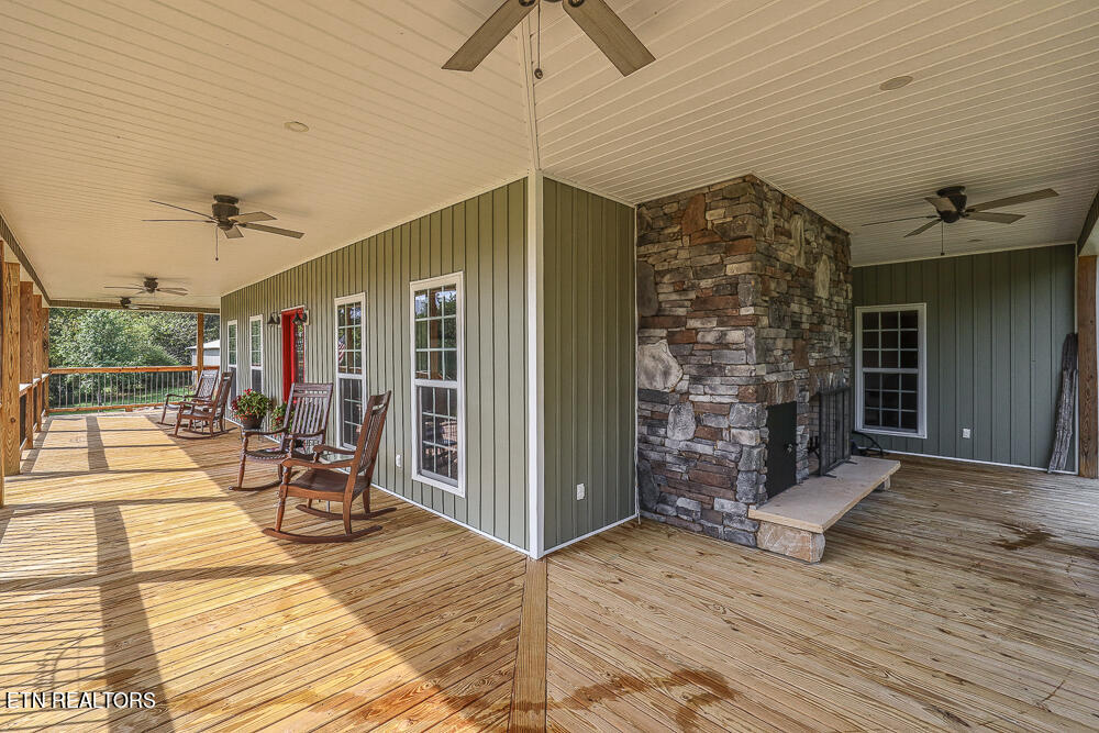 2314 Ellejoy Road Walland, TN 37886 - Photo 27 of 60 3E6A3530