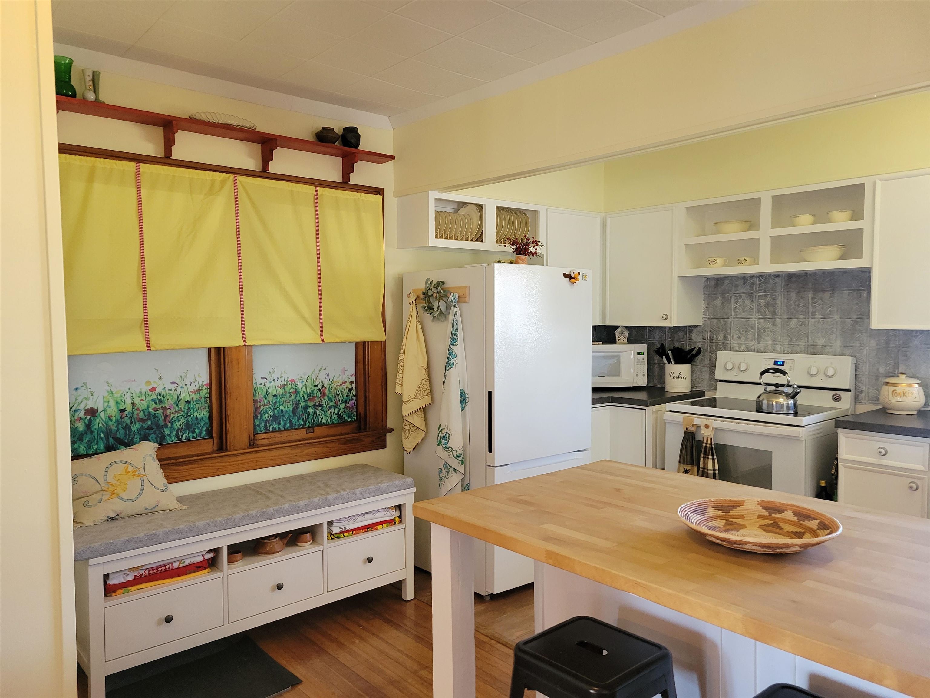 935 West Cherry Street Lancaster, WI 53813 - Photo 6 of 56