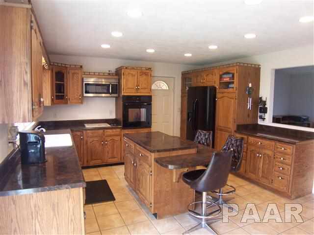 13450 North Manito Road Manito, IL 61546 - Photo 8 of 36 Gallery Image 8