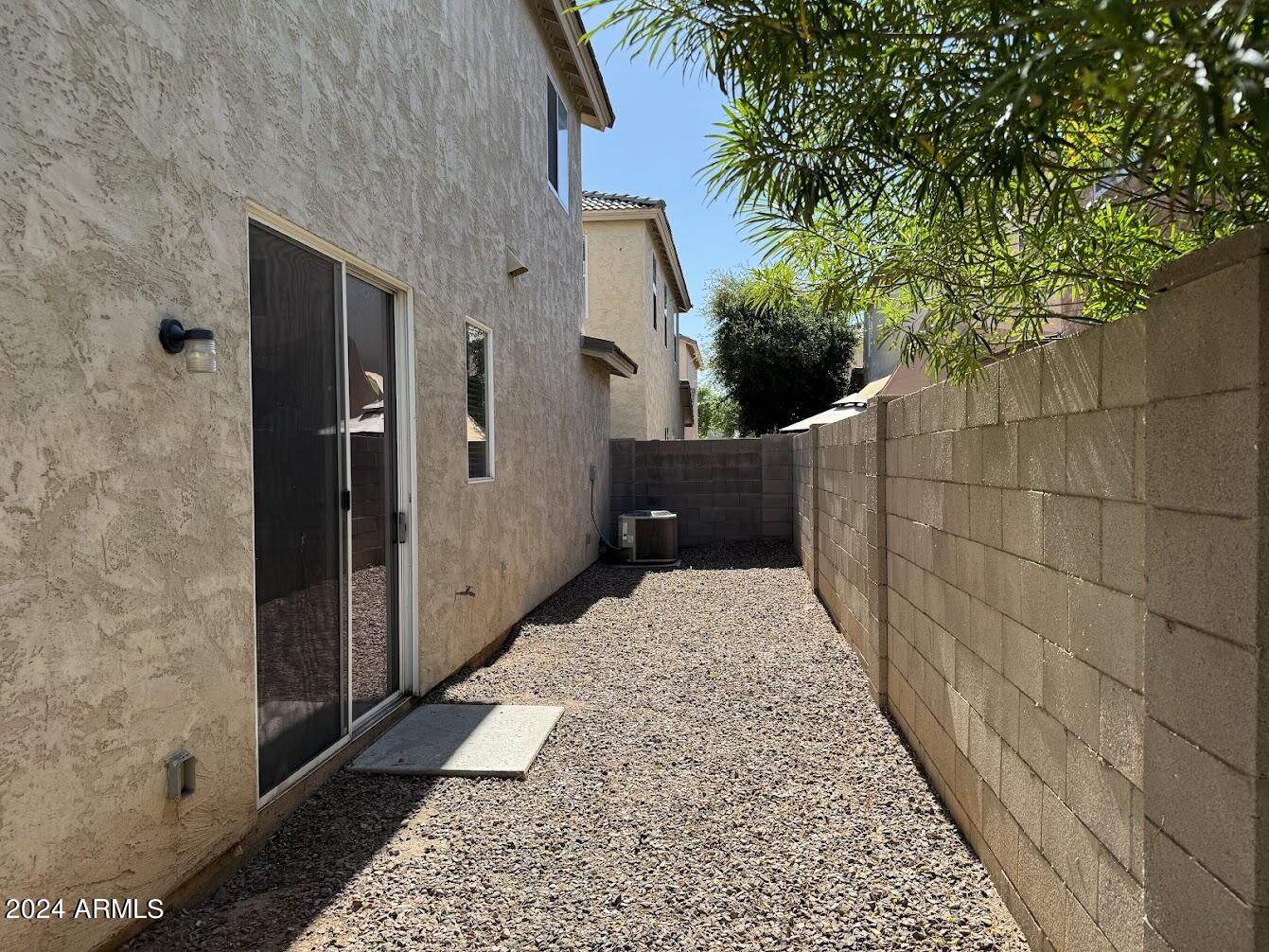 5322 Odeum Lane Phoenix, AZ 85043 - Photo 18 of 19 a view of a pathway of a house