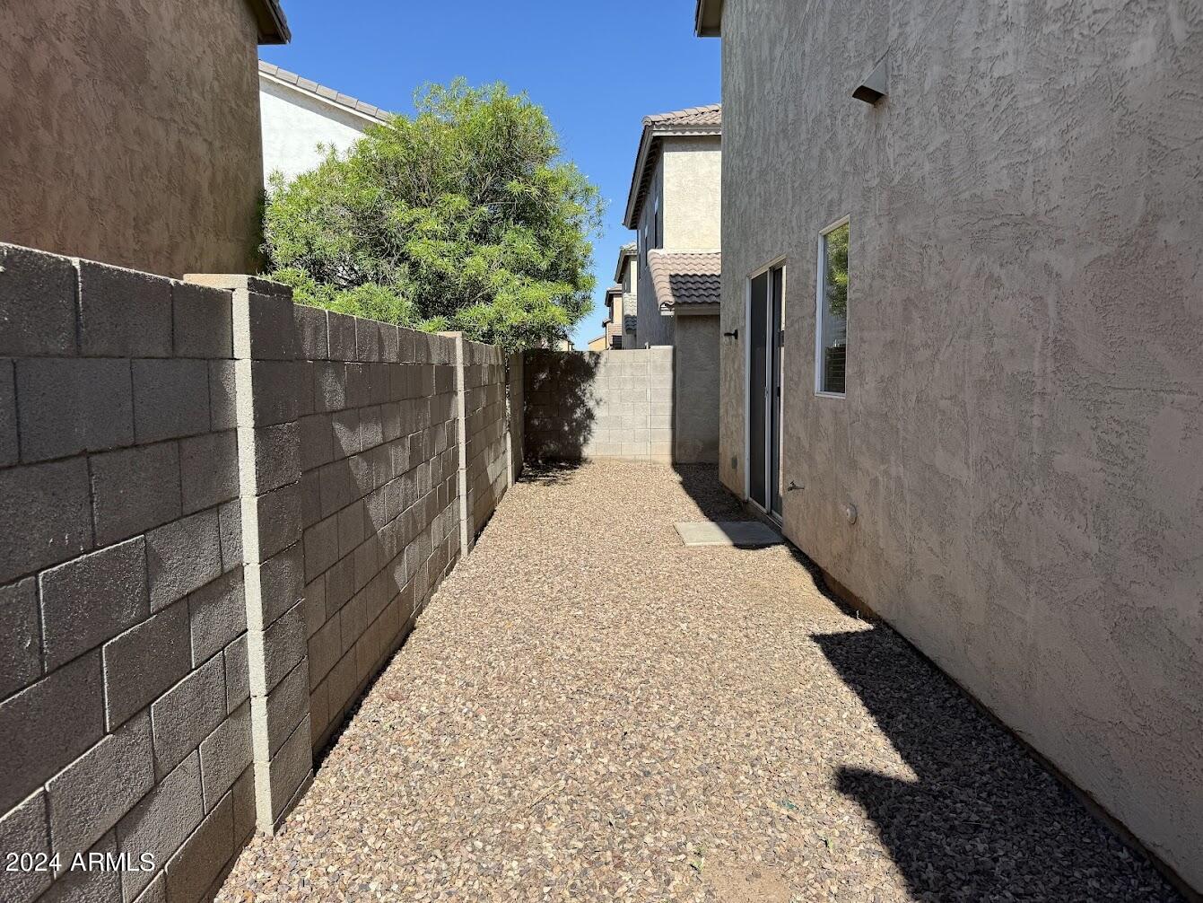 5322 Odeum Lane Phoenix, AZ 85043 - Photo 19 of 19 a view of a backyard of the house