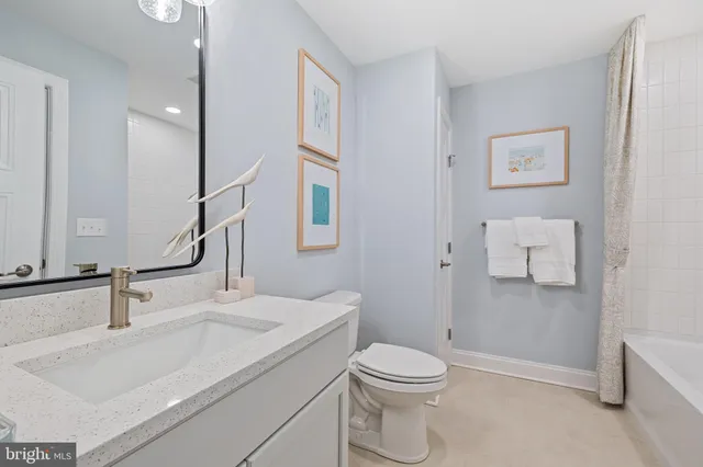 $899,000 | 23417 East Gate Drive, Frankford, DE 19945