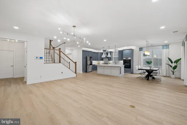 $899,000 | 23417 East Gate Drive, Frankford, DE 19945