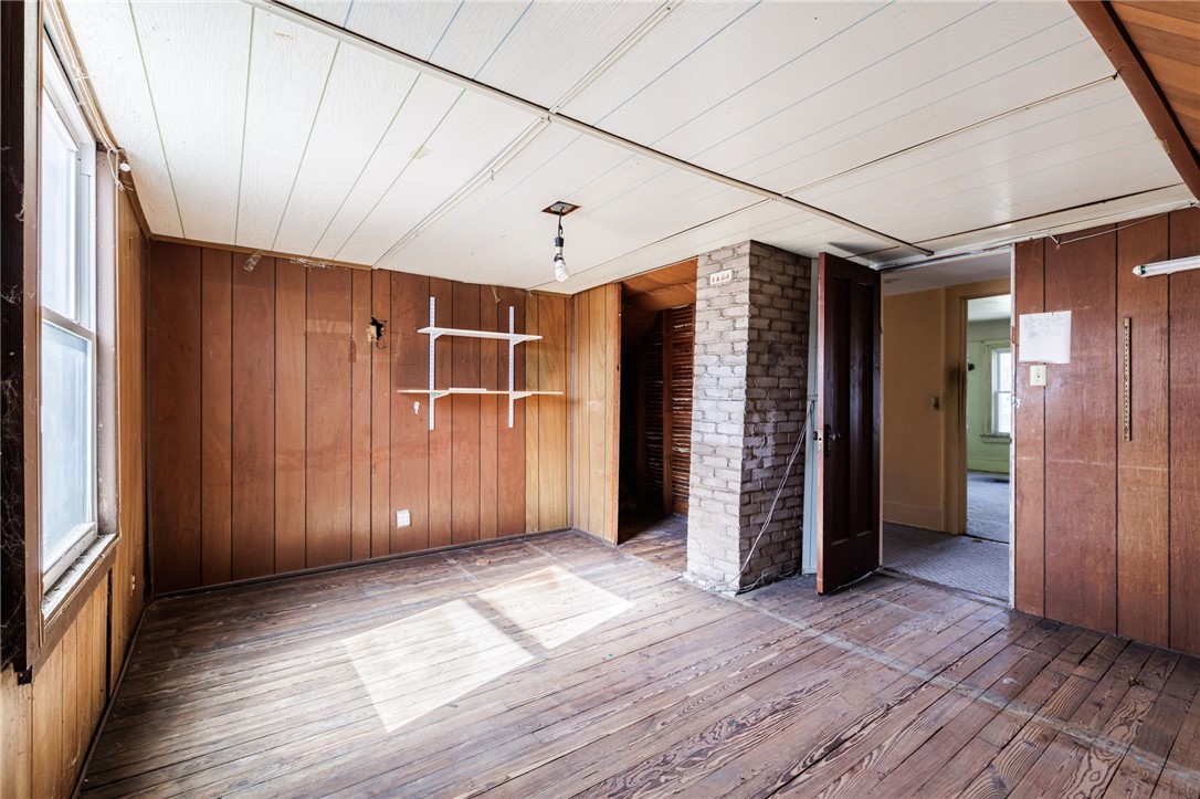 757 Harvard Street Rochester, NY 14610 - Photo 27 of 39 3rd Floor BR 5