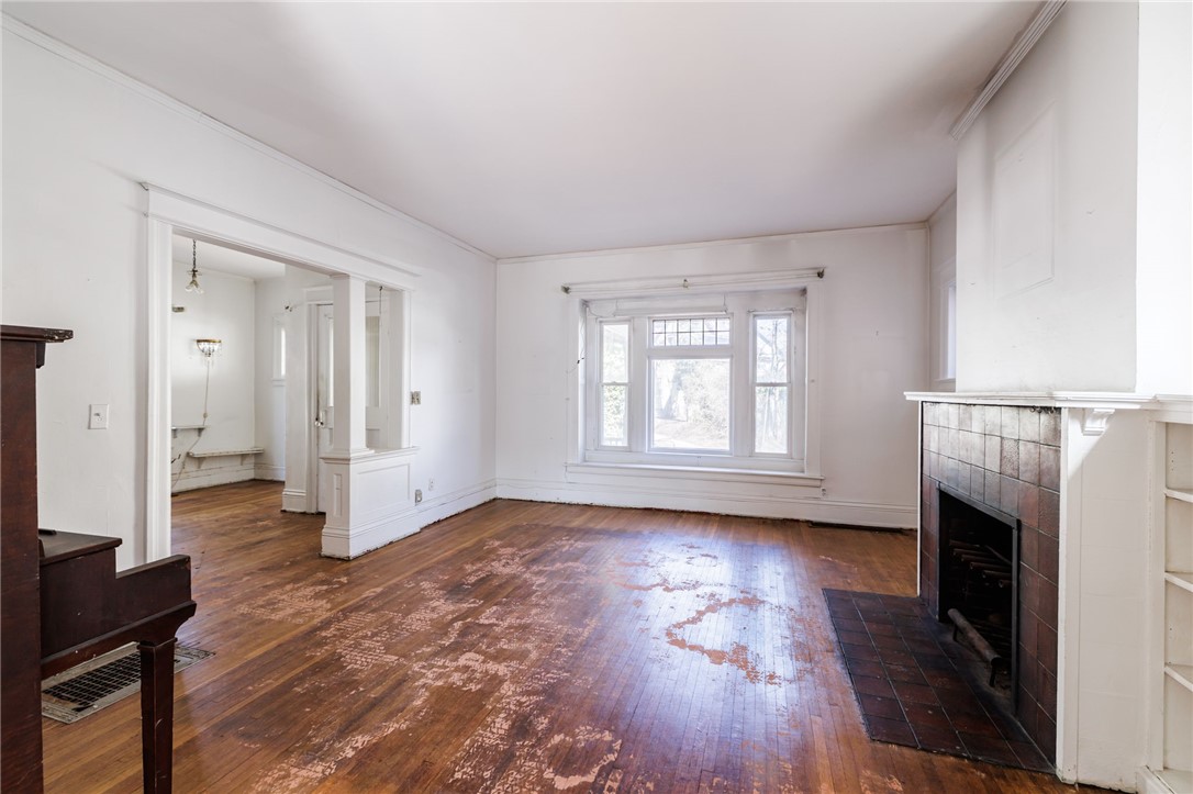 757 Harvard Street Rochester, NY 14610 - Photo 9 of 39