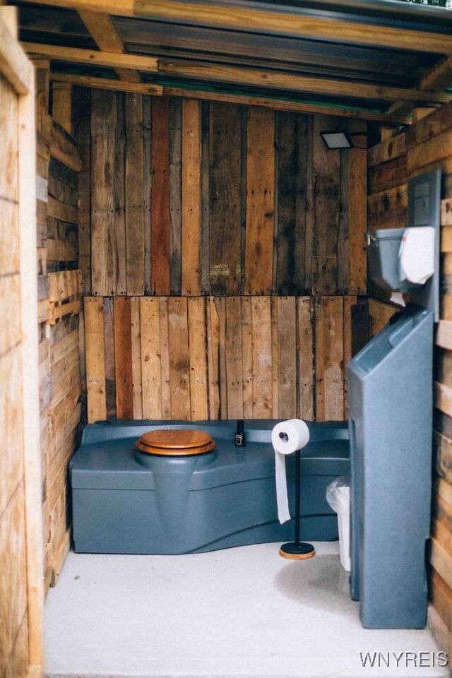 9940 Alleghany Road Darien, NY 14036 - Photo 48 of 50 Buffalo Chief Hut Tipi's Restroom
