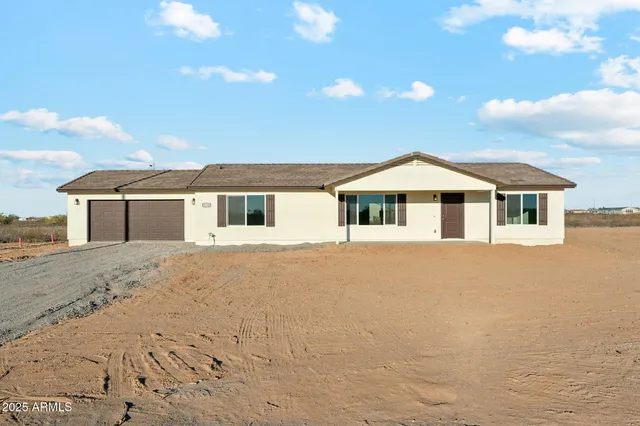 $329,990 | 19462 West Birchwood Place, Buckeye, AZ 85326