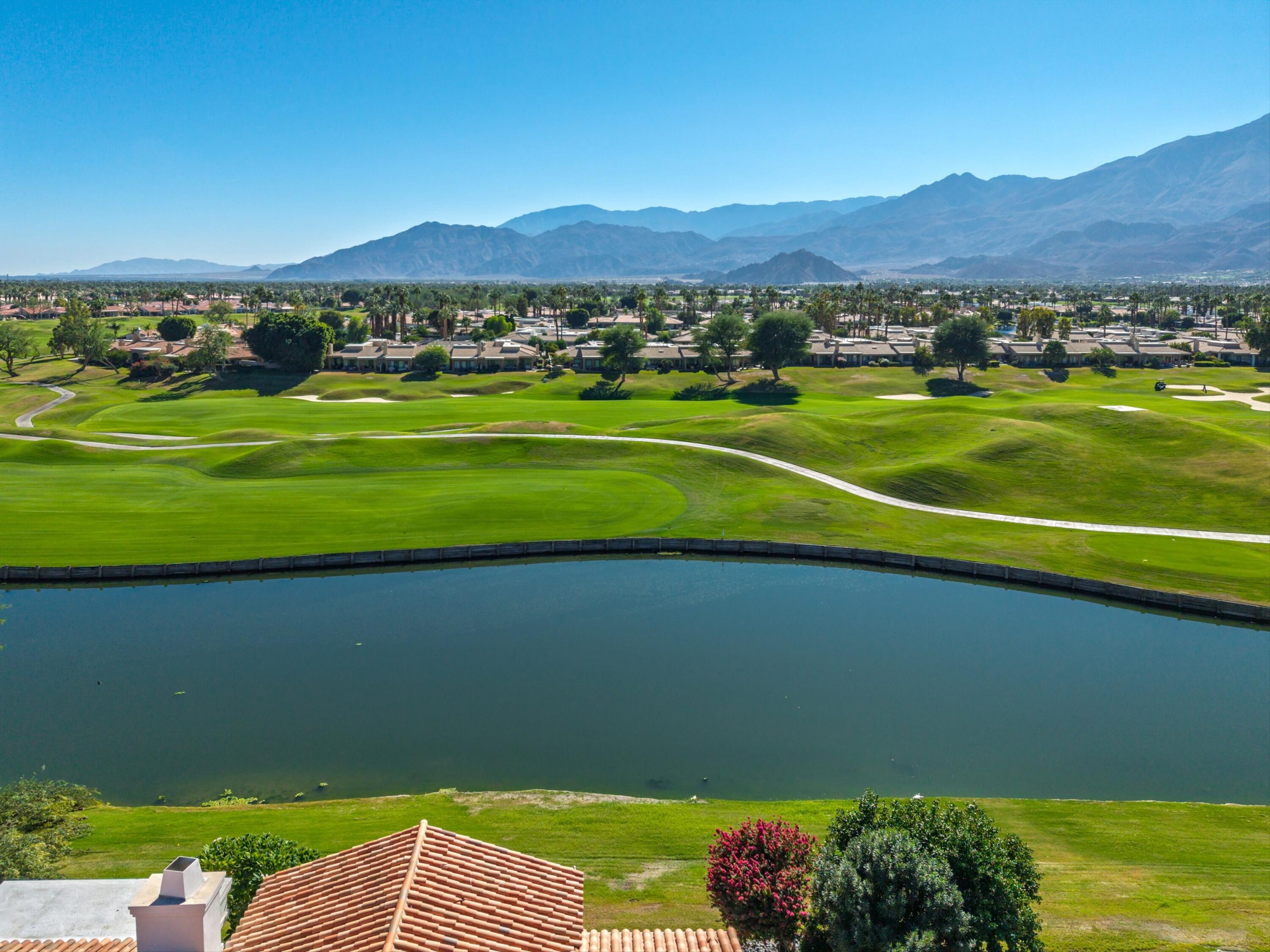 54672 Inverness Way La Quinta, CA 92253 - Photo 34 of 49 a view of a town with an ocean view