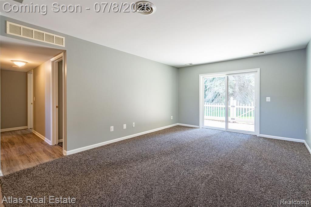 2255 North Milford Road Highland, MI 48357 - Photo 12 of 26