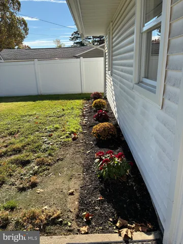$2,950 | 240 Goldenridge Drive, Levittown, PA 19057