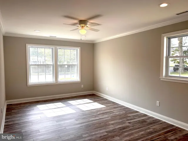 $2,950 | 240 Goldenridge Drive, Levittown, PA 19057