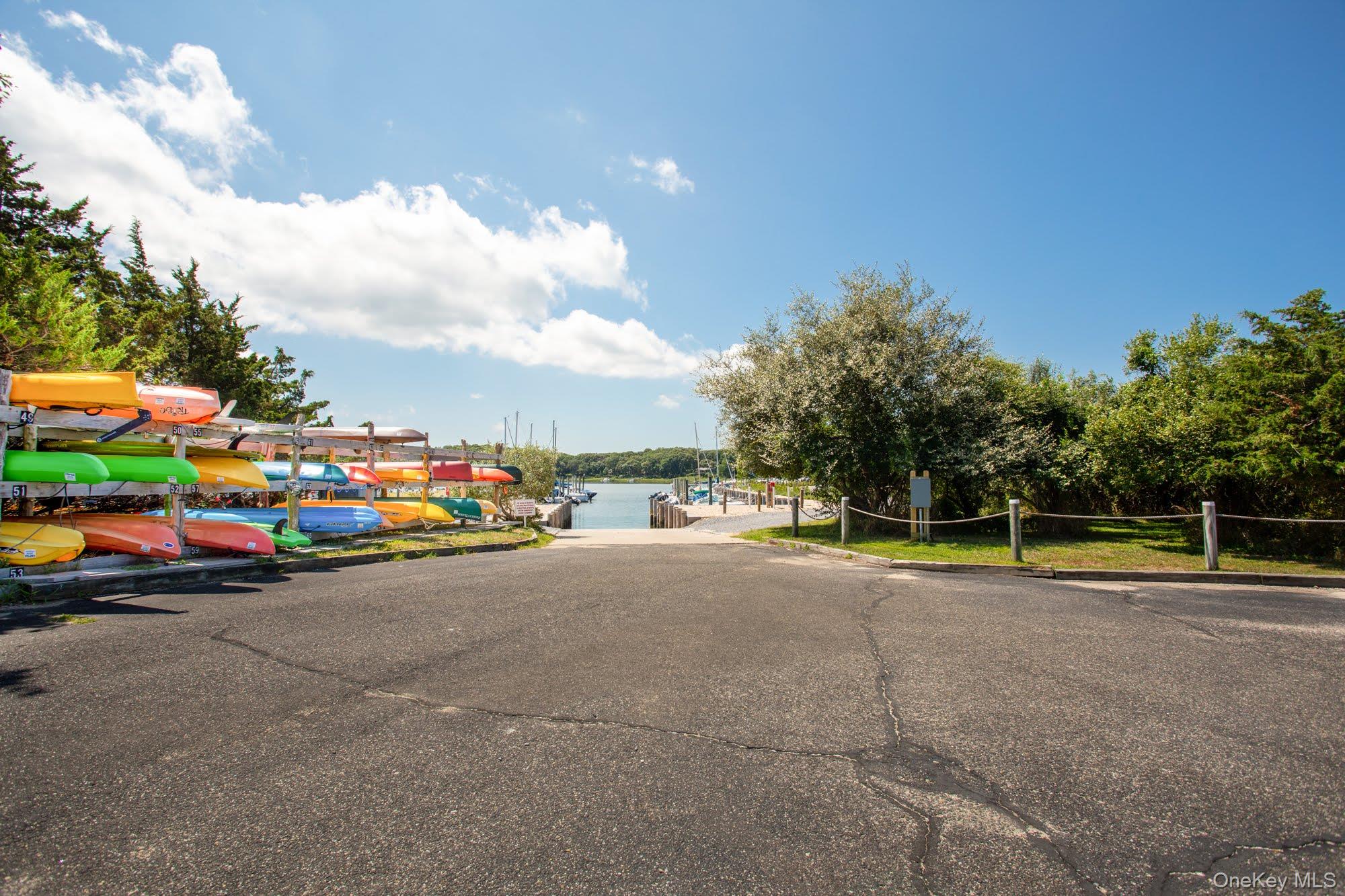 18 Norfolk Drive Springs, NY 11937 - Photo 19 of 26