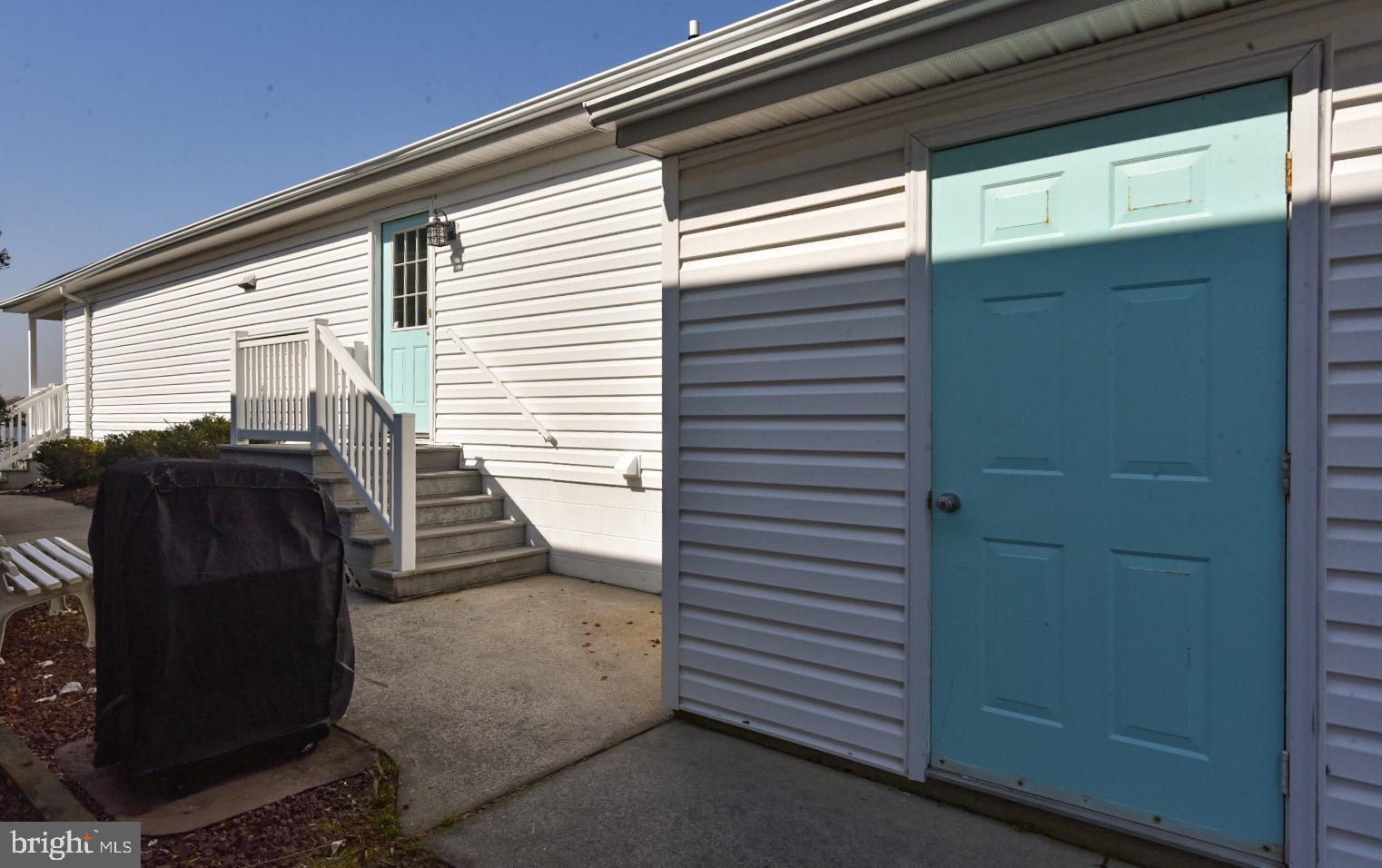 195 Pine Tree Road Ocean City, MD 21842 - Photo 15 of 60 Shed and Outdoor Shower