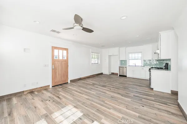 $6,200 | 545 North Olive Street, Orange, CA 92867