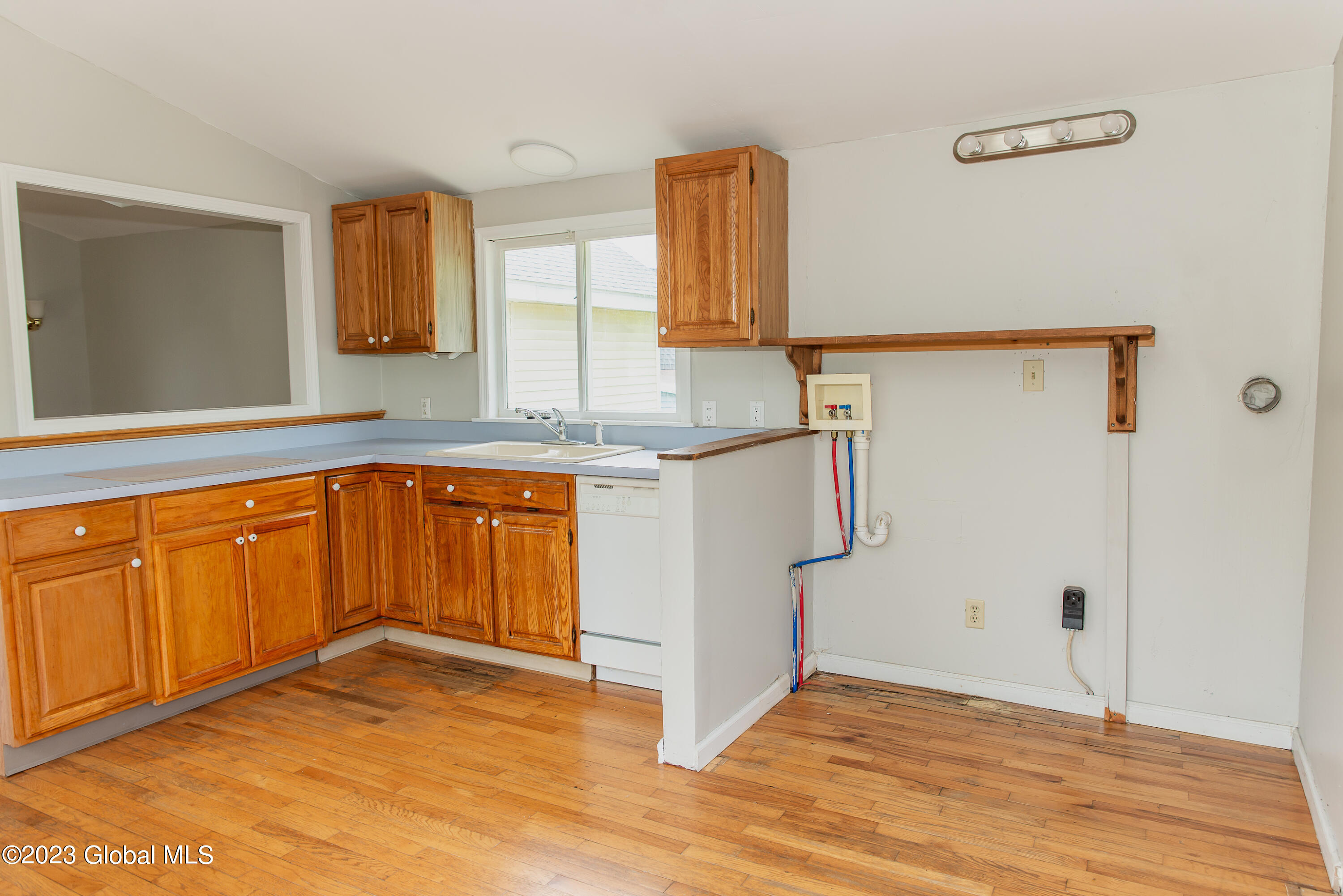 39 Main Street Ballston, NY 12019 - Photo 7 of 25 _DSC1995
