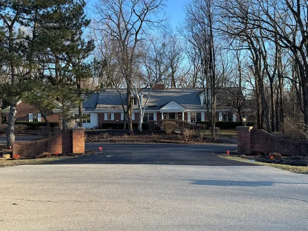 $769,900 | 83 Oak Creek Drive, Yorkville, IL 60560