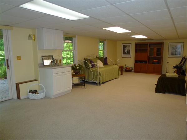 17 Vose Hill Road Westford, MA 01886 - Photo 21 of 30 Gallery Image 21