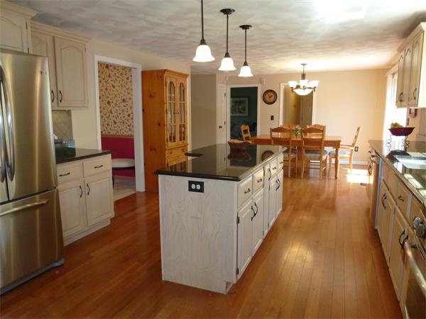 17 Vose Hill Road Westford, MA 01886 - Photo 5 of 30 Gallery Image 5