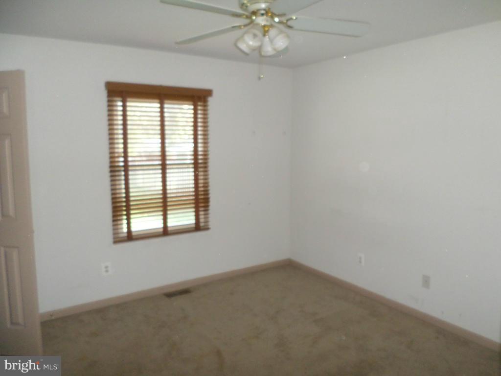 261 Nanticoke Road Essex, MD 21221 - Photo 4 of 6 Bedroom 1