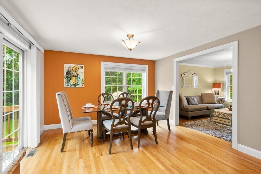 146 Lexington Road Billerica, MA 01821 - Photo 9 of 34