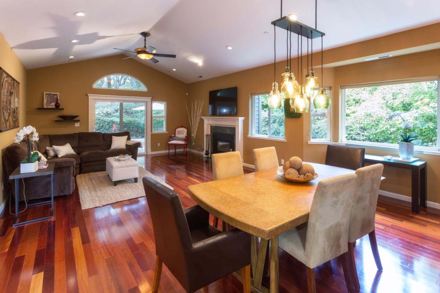 255 Jaunell Road Aptos, CA 95003 - Photo 7 of 33