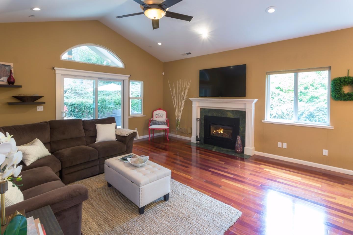 255 Jaunell Road Aptos, CA 95003 - Photo 8 of 33