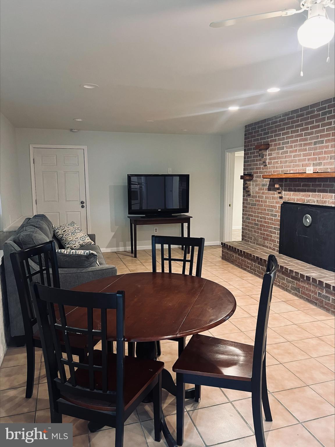 2043 Sue Avenue Baltimore, MD 21221 - Photo 11 of 26 a view of a dining room with furniture
