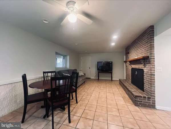 $1,950 | 2043 Sue Avenue, Baltimore, MD 21221