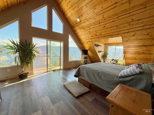 $885,000 | 929 Mt Idaho Grade Road, Grangeville, ID 83530