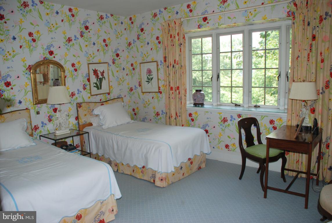 825 Grantley Court York, PA 17403 - Photo 30 of 47 Gallery Image 30