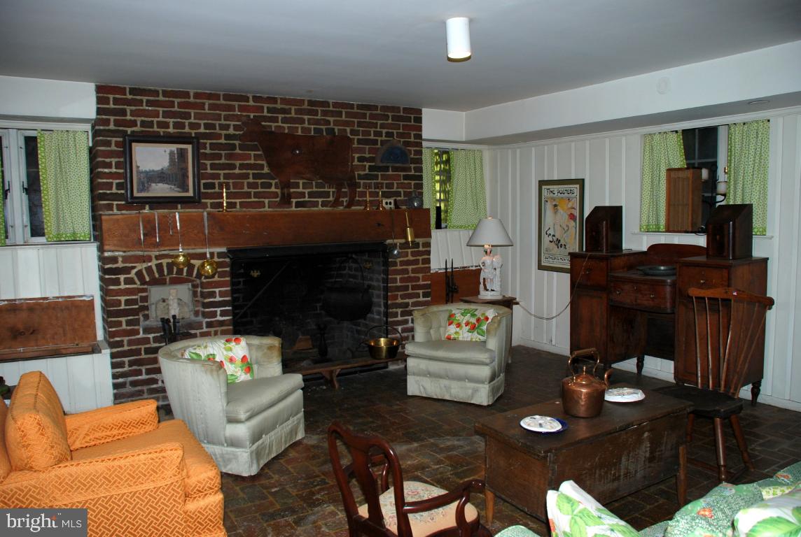 825 Grantley Court York, PA 17403 - Photo 43 of 47 Gallery Image 43